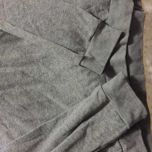 AC/DC Medium Sweater NWT - Picture 10 of 13